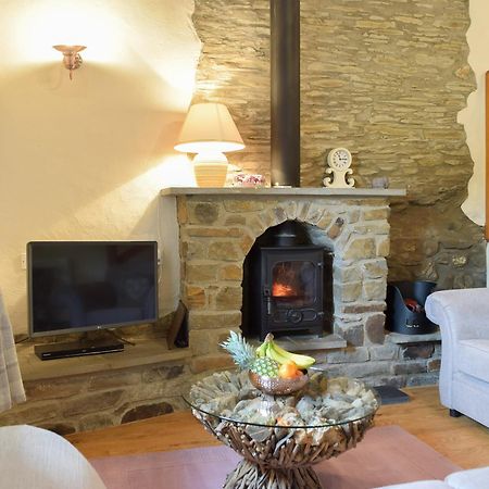 Hay Barn - Dinas Country Club Villa Dış mekan fotoğraf