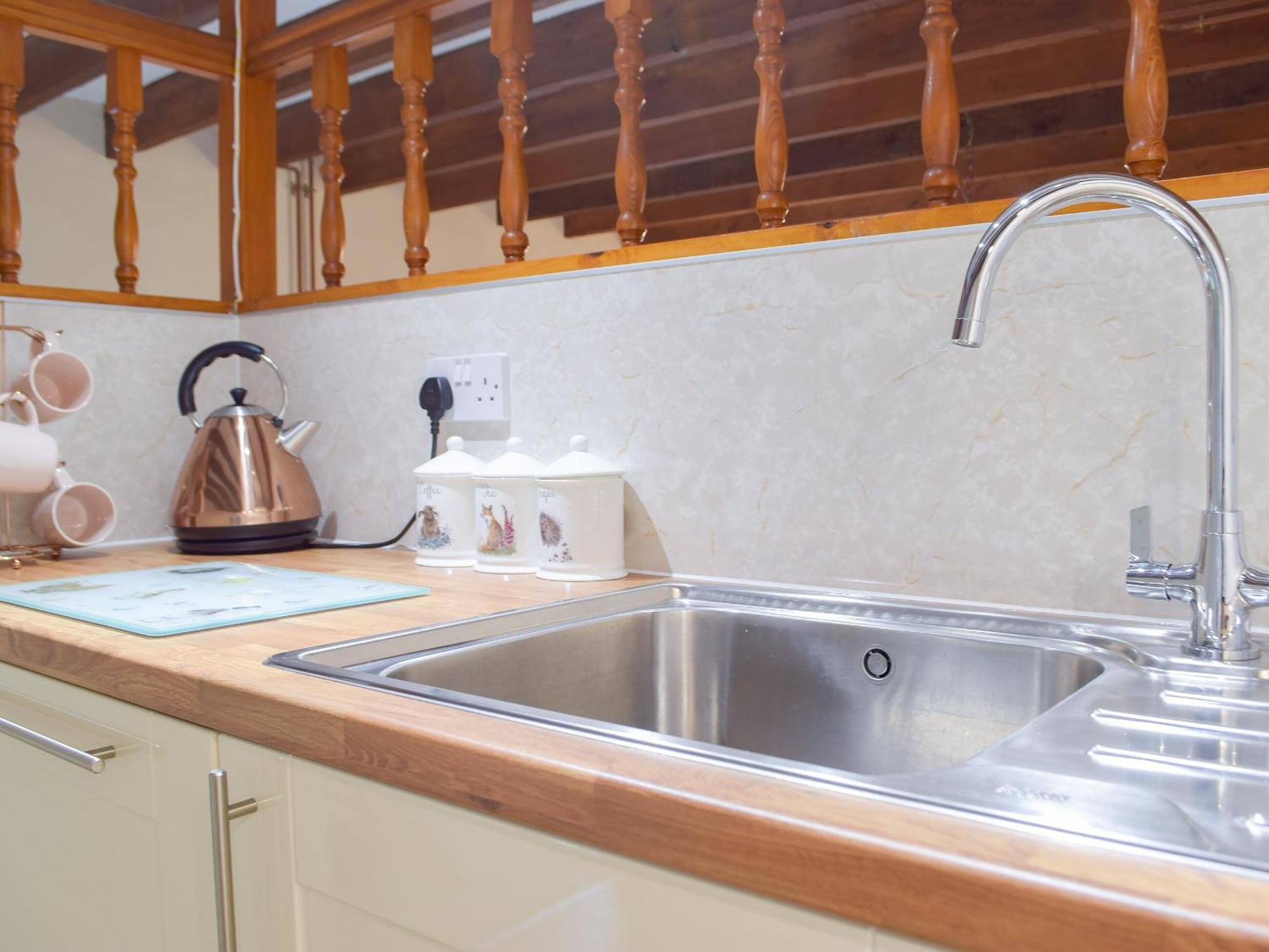 Hay Barn - Dinas Country Club Villa Dış mekan fotoğraf